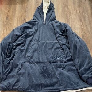 The Comfy - Oversized Wearable Hoodie Blanket in Navy